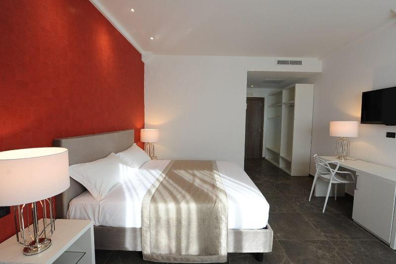 Hotel Up Wellness&Spa Foggia Exterior foto