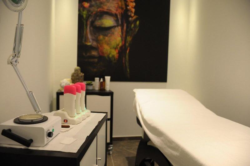 Hotel Up Wellness&Spa Foggia Exterior foto